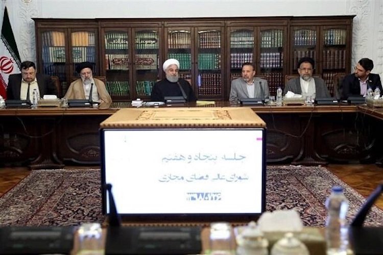شرط رئیس جمهور برای فعالیت پلتفرم‌های خارجی در کشور؛ فیلتر تلگرام غیرقانونی است؟